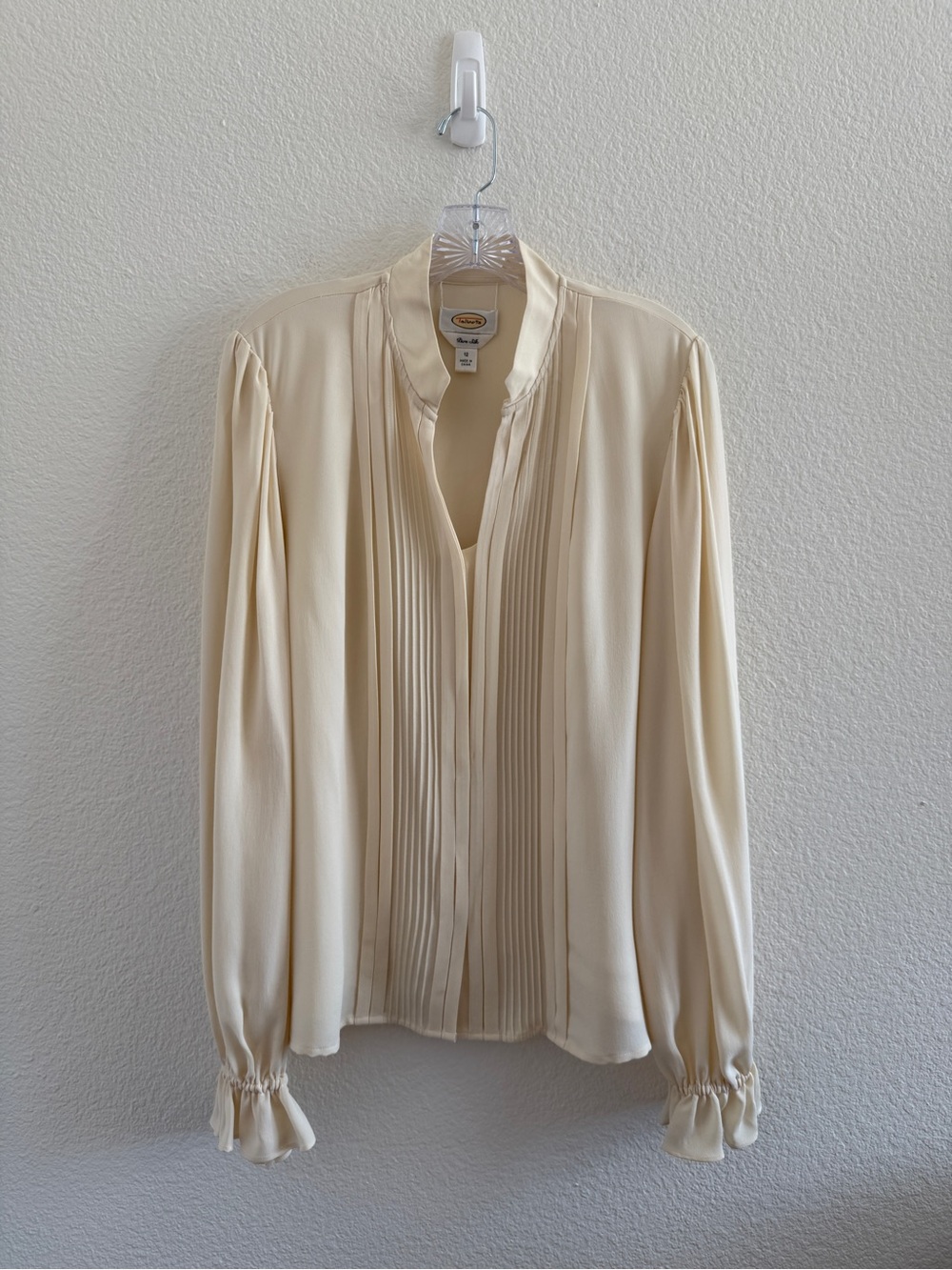 Talbots Cream Pleated V-Neck Long-Sleeve Ruffle Sleeve Blouse